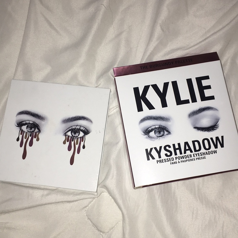 Kylie Cosmetics the burgundy palette